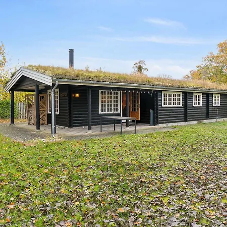Lovely Beachside Summer House * Tranekær